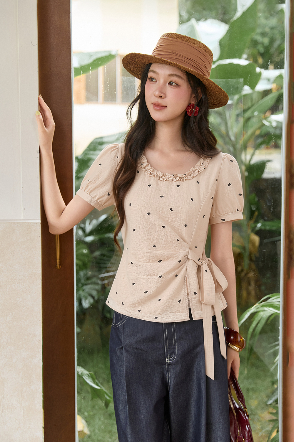 女性のためのブラウス
