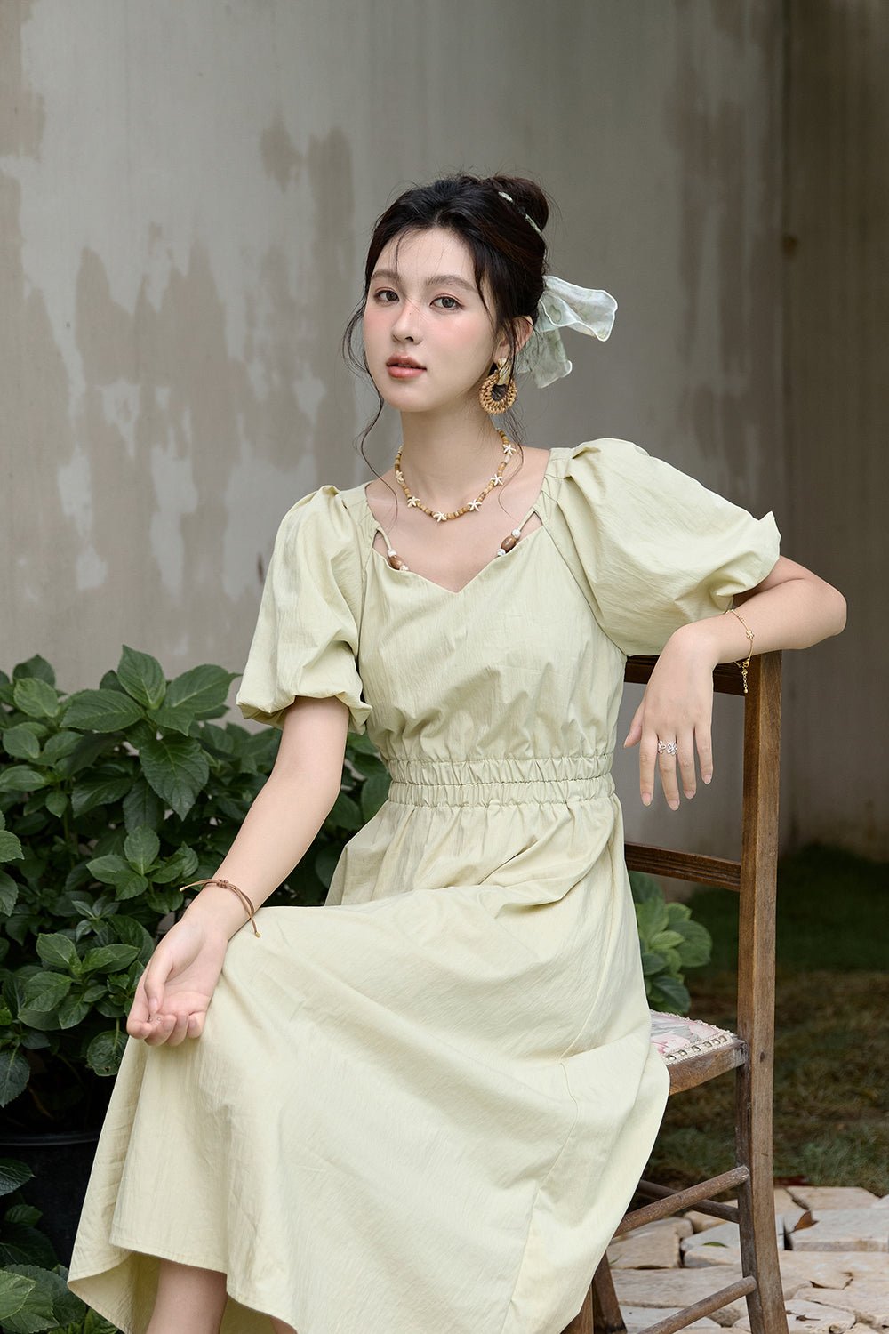 ชุดเดรสยาวทรงเอไลน์สำหรับผู้หญิง