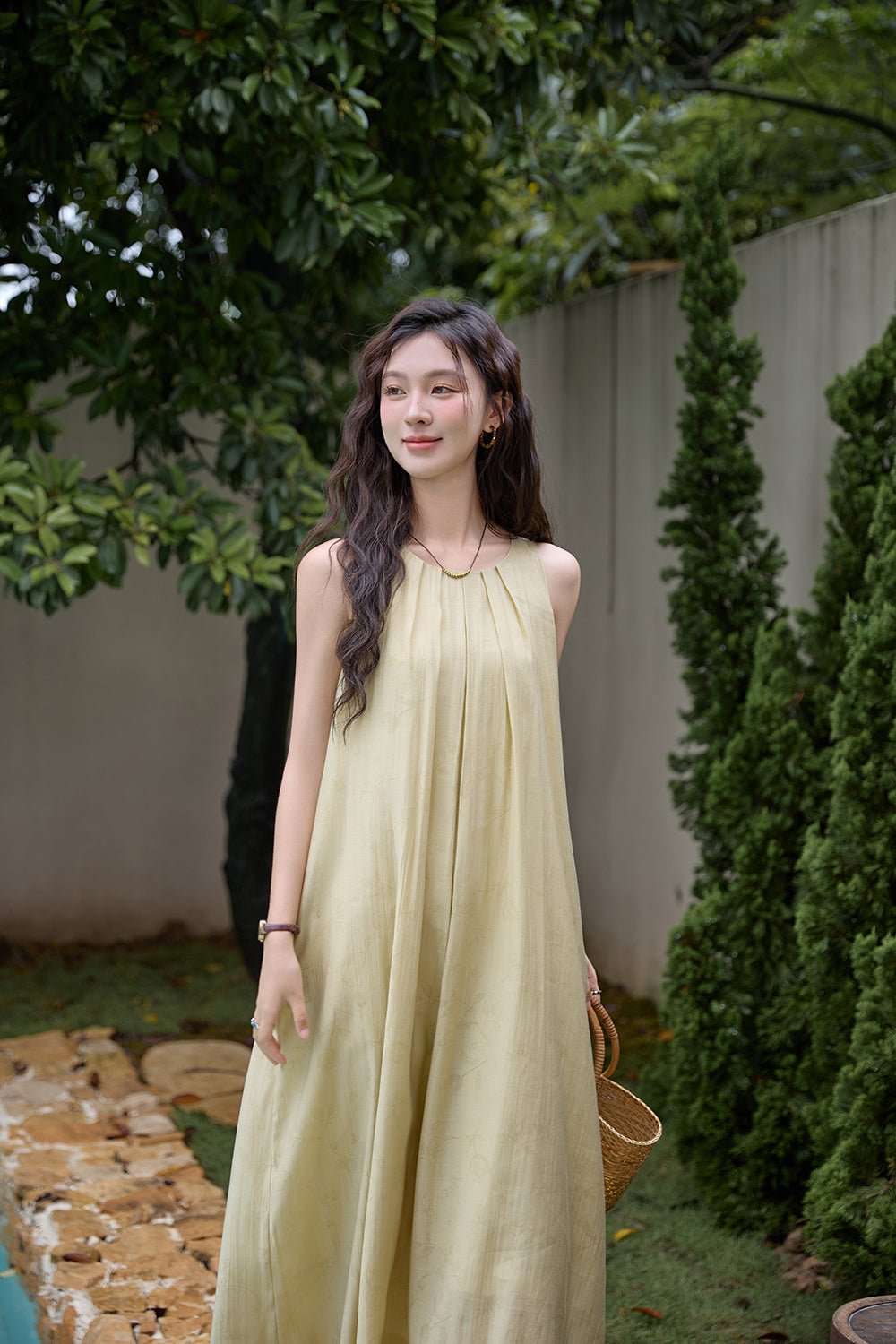 Gaun Tali Spaghetti Maxi untuk Wanita