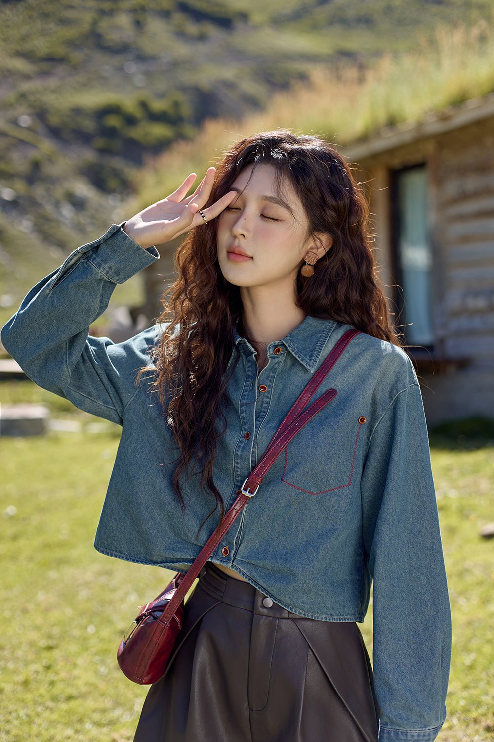 เสื้อเบลาส์เดนิมสำหรับผู้หญิง