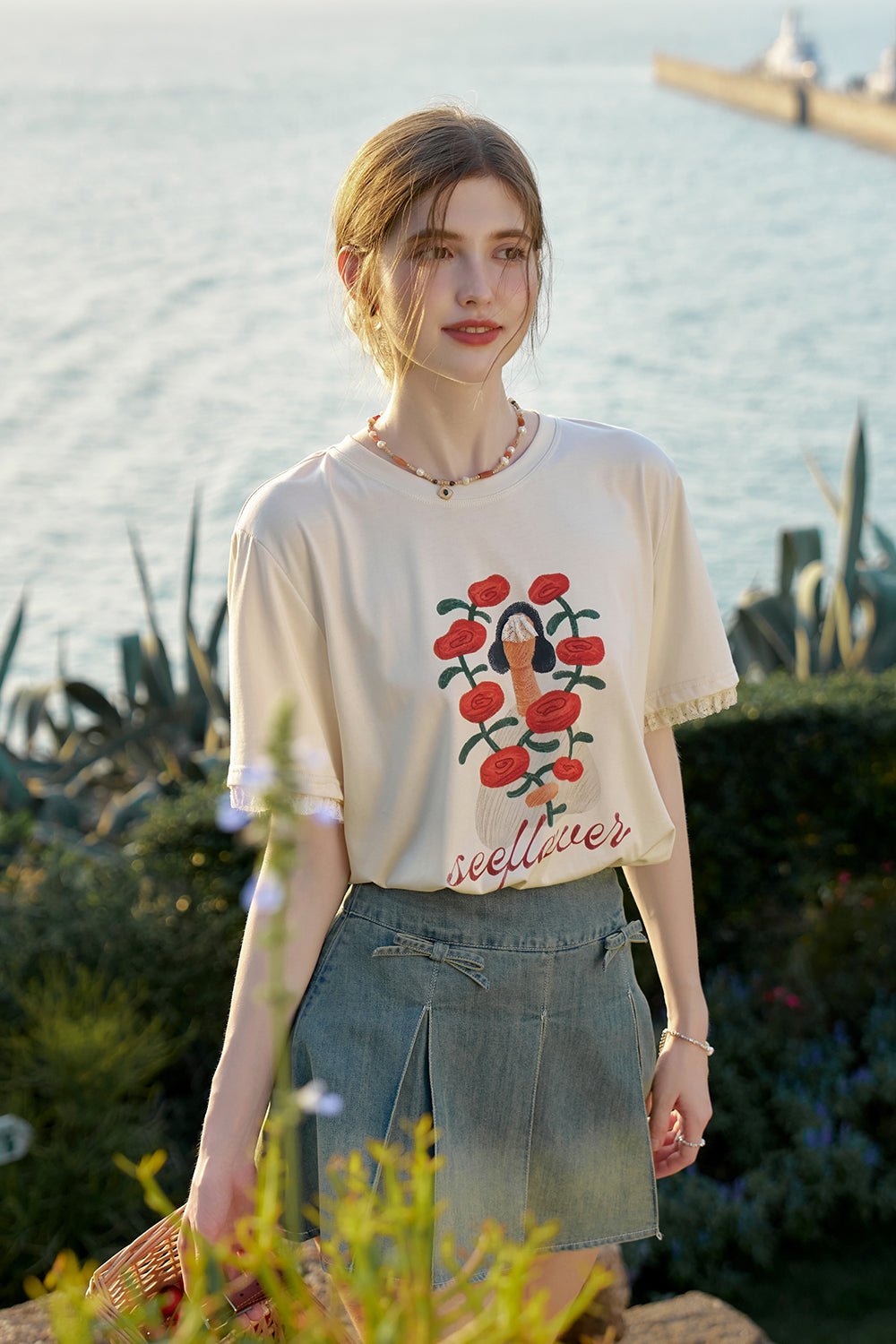 女性のための印刷Tシャツ