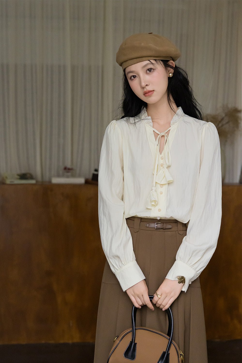 เสื้อเบลาส์สำหรับผู้หญิง