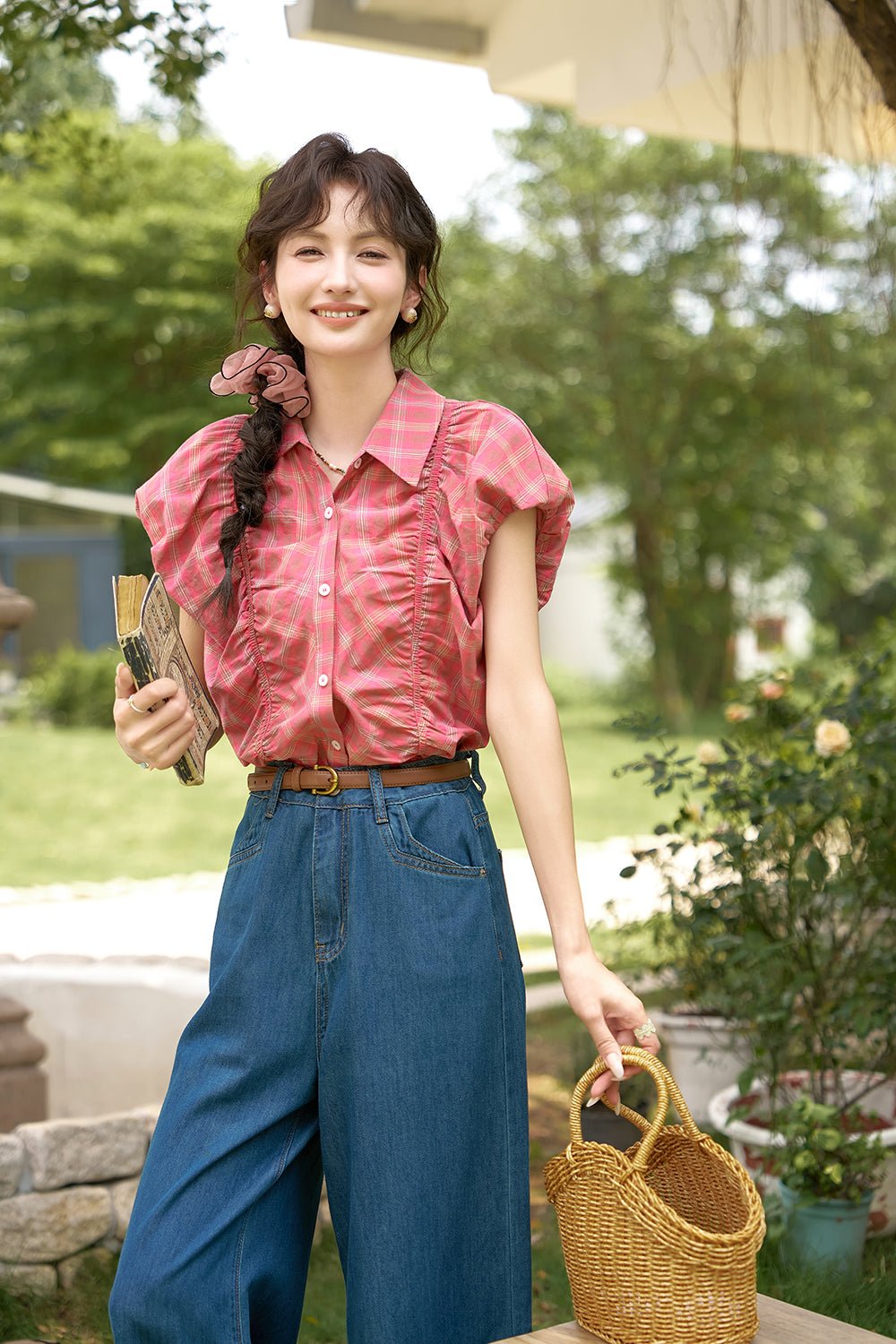 Blus Lengan Puff Kotak-kotak untuk Wanita