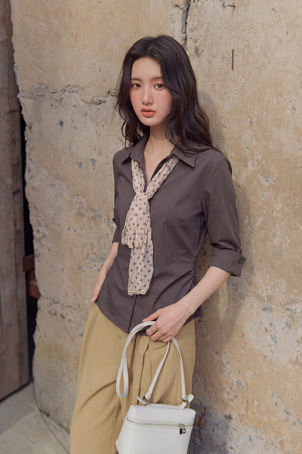 女性用シャツ