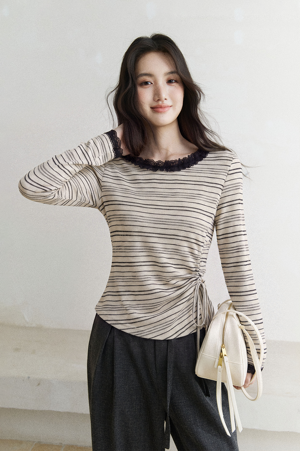 女性のための長袖Tシャツ