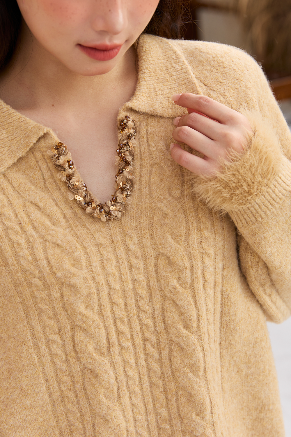 เสื้อถักสำหรับผู้หญิง