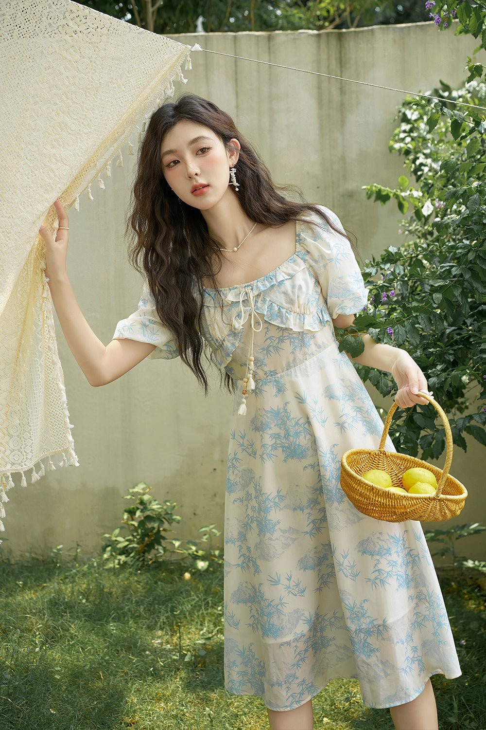 여자 블루 플로랄 미디 원피스