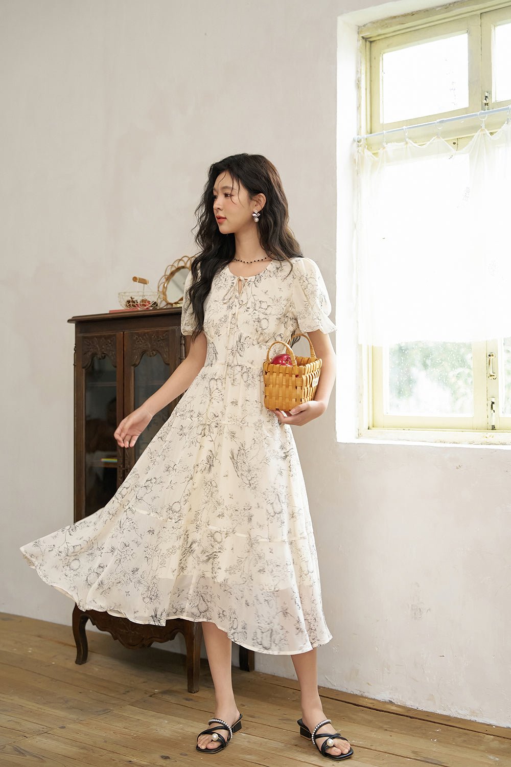 V-neck Floral Maxi Dress untuk Wanita