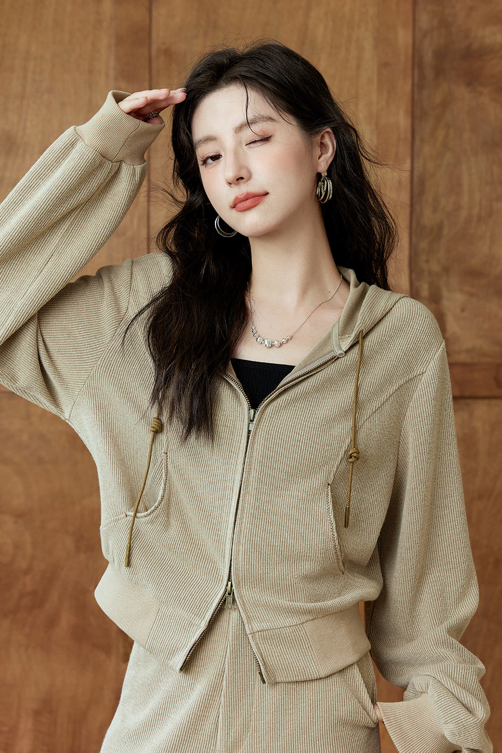 ชุดเสื้อถักและกางเกงขายแยกชิ้น