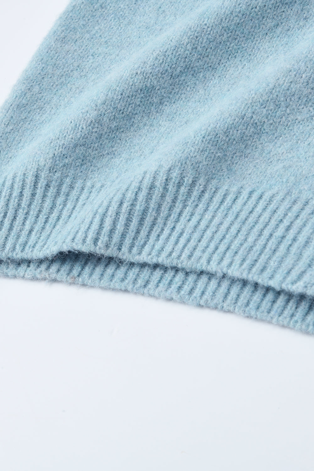 เสื้อถักสำหรับผู้หญิง