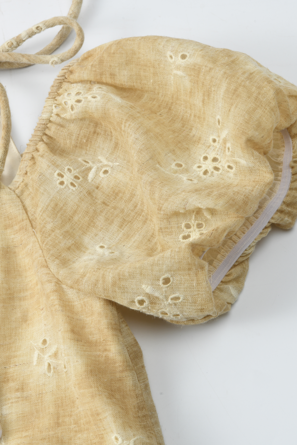 Gaun Bahu Terbuka untuk Wanita