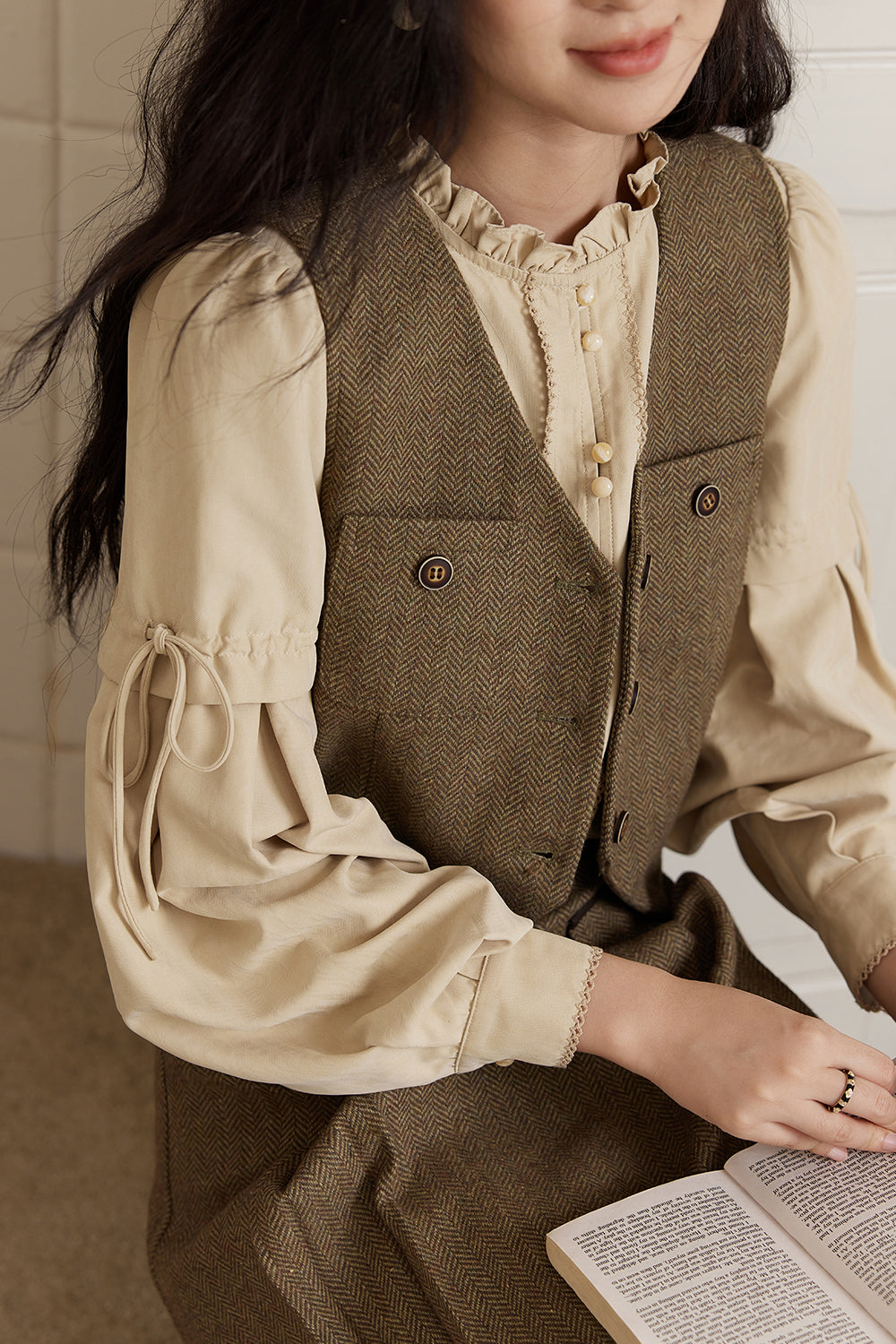 ชุดเสื้อกั๊กและกระโปรงขายแยกกัน