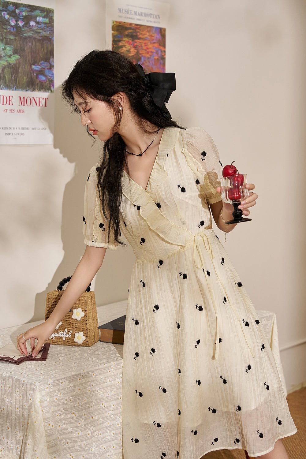 Gaun Maxi Bunga untuk Wanita