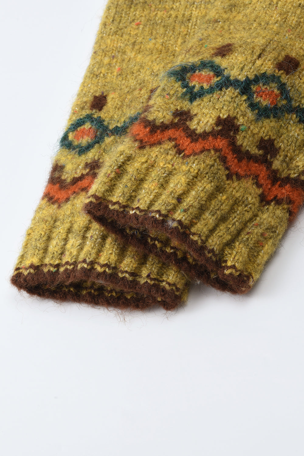 เสื้อถักสำหรับผู้หญิง