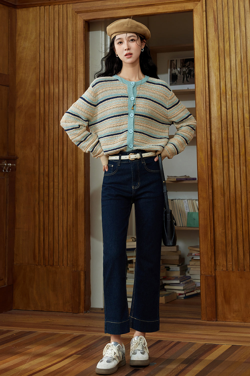 เสื้อถักสำหรับผู้หญิง