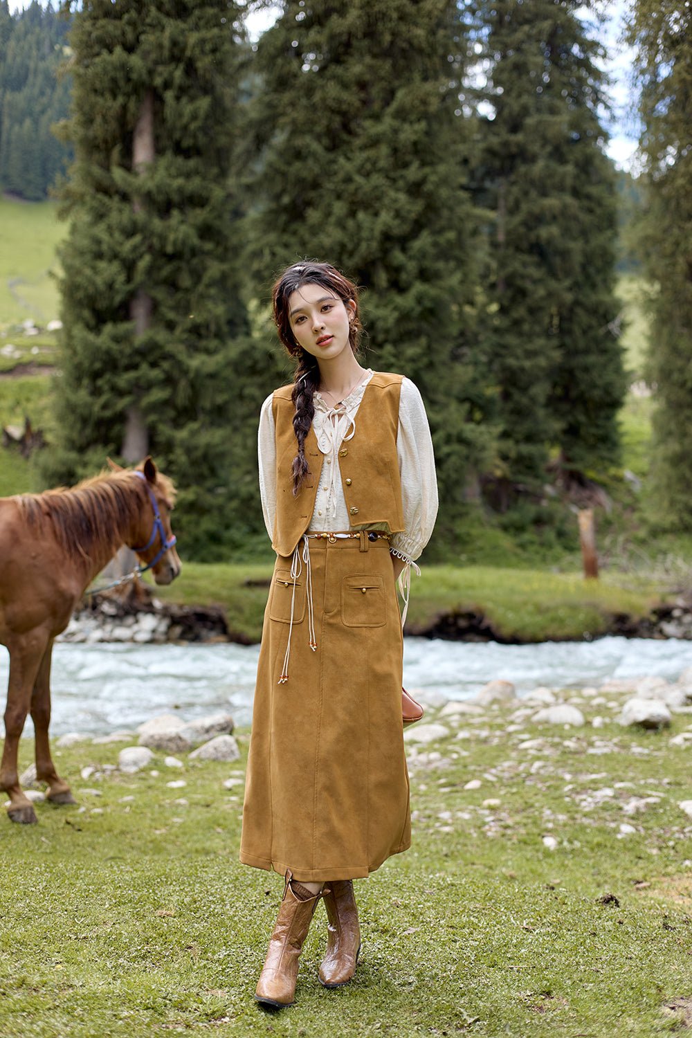 กระโปรงยาวทรงเอสำหรับผู้หญิง