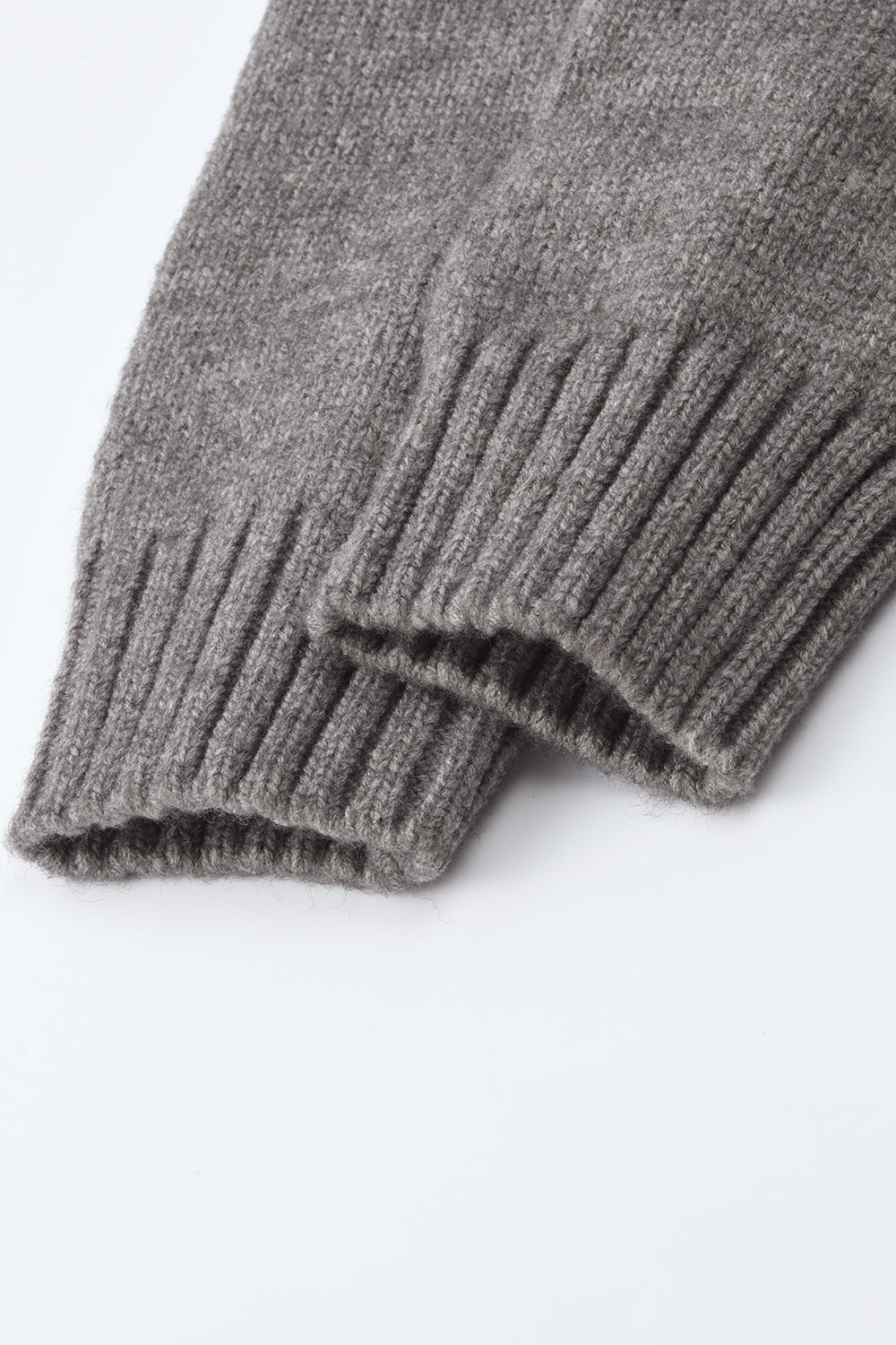 เสื้อถักสำหรับผู้หญิง