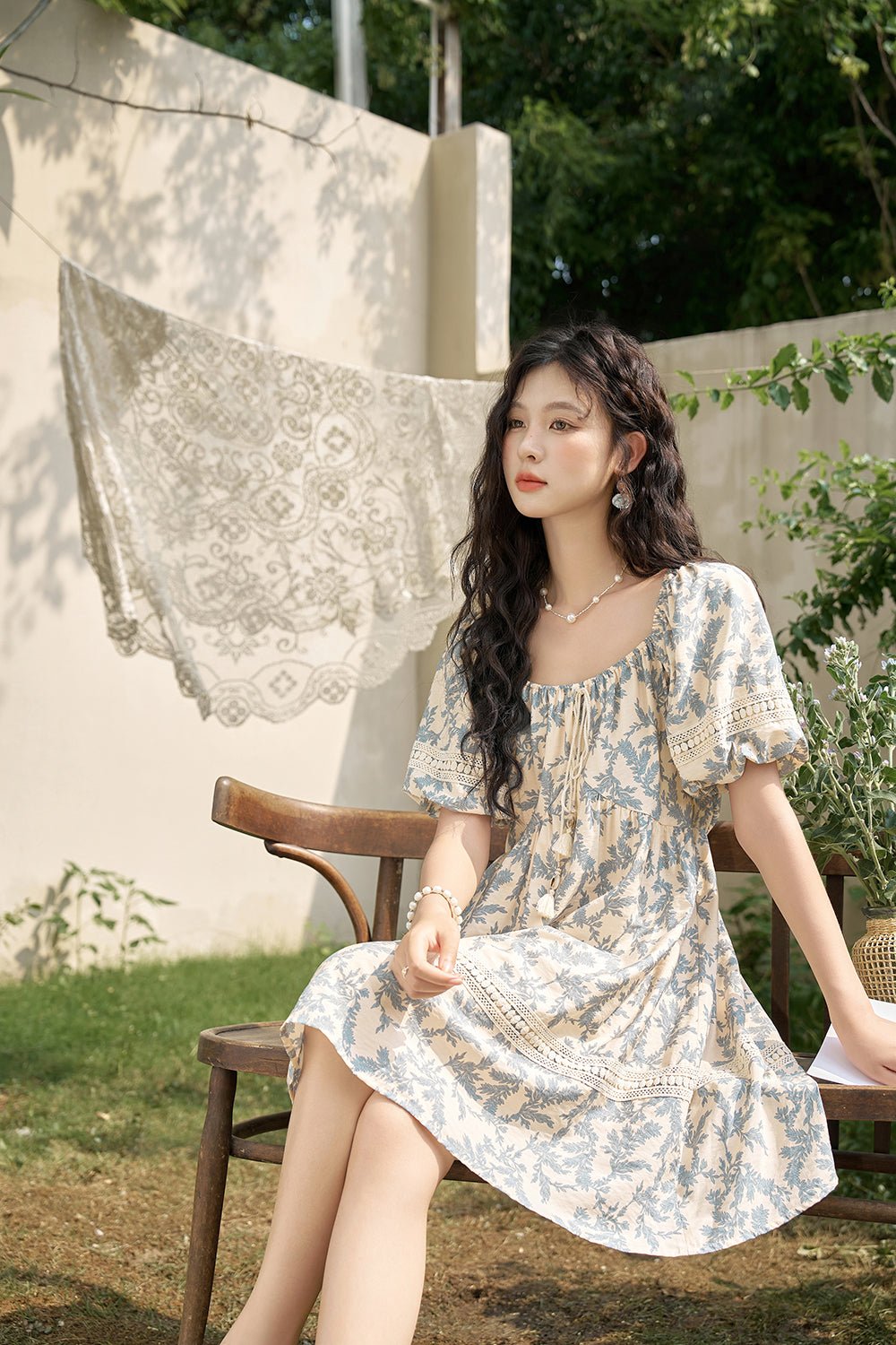 Gaun Midi Bunga Elegan untuk Wanita