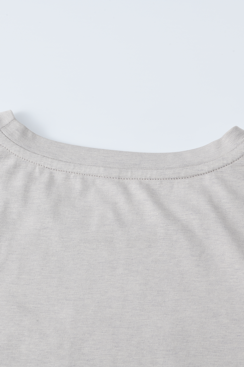 女性のためのTシャツ