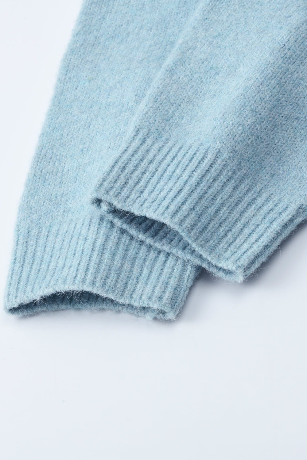 เสื้อถักสำหรับผู้หญิง