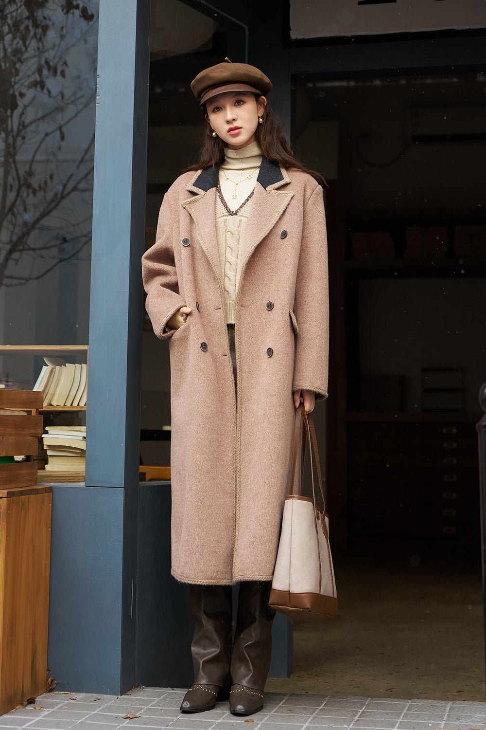 เสื้อโค้ทผ้าขนสัตว์สำหรับผู้หญิง