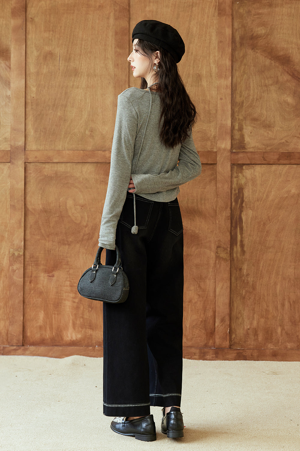 เสื้อยืดแขนยาวสำหรับผู้หญิง