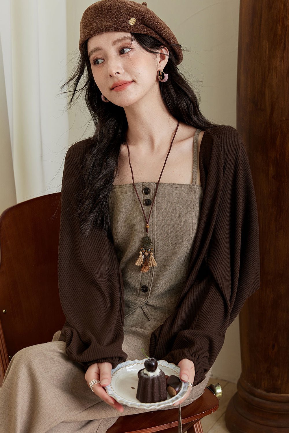 เซ็ตเสื้อสายเดี่ยว + เสื้อคลุม + กางเกง