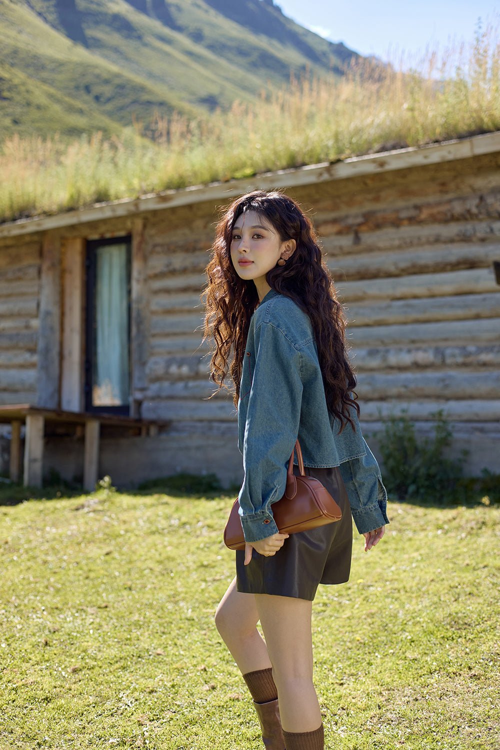 เสื้อเบลาส์เดนิมสำหรับผู้หญิง