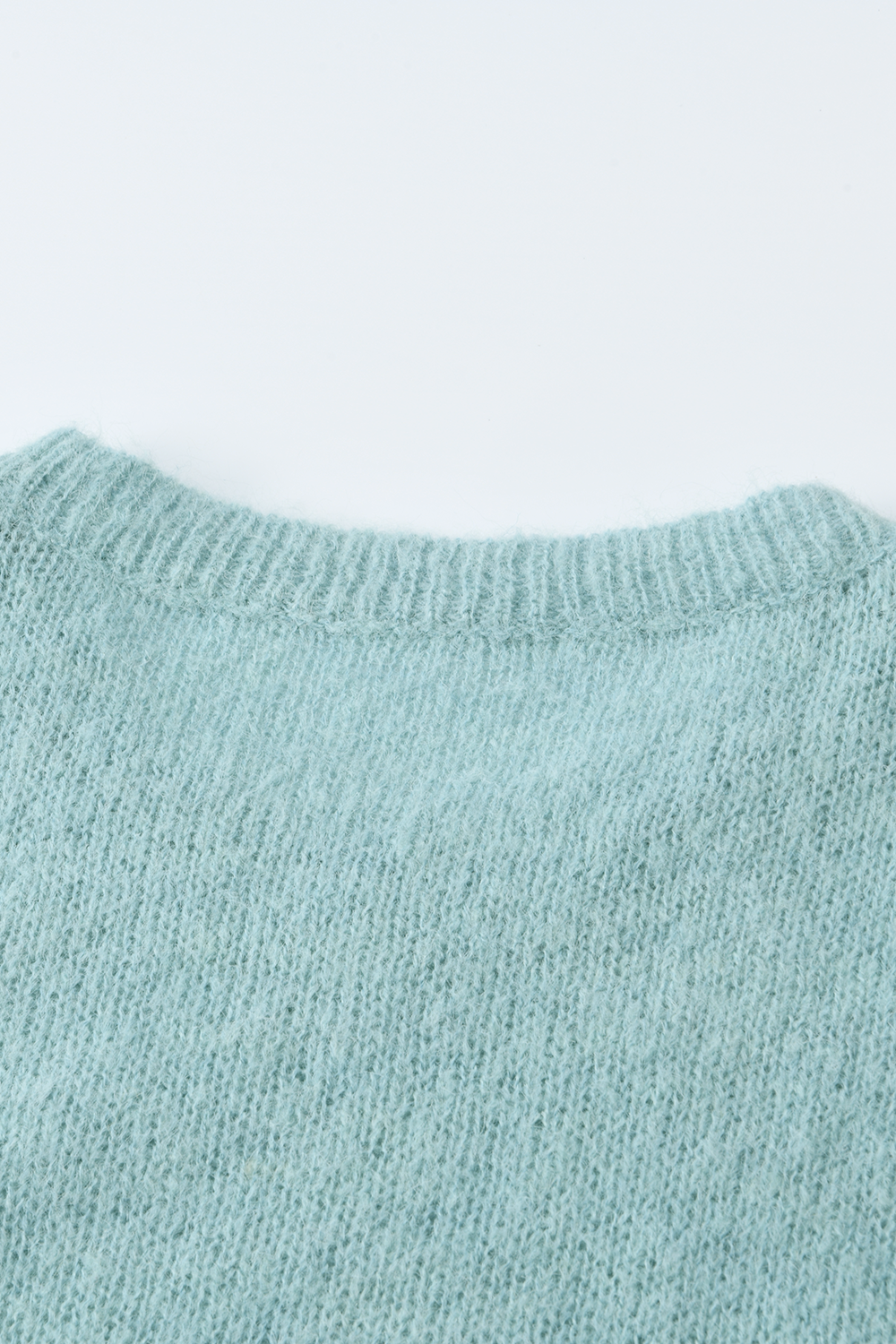 女性のためのニットシャツ