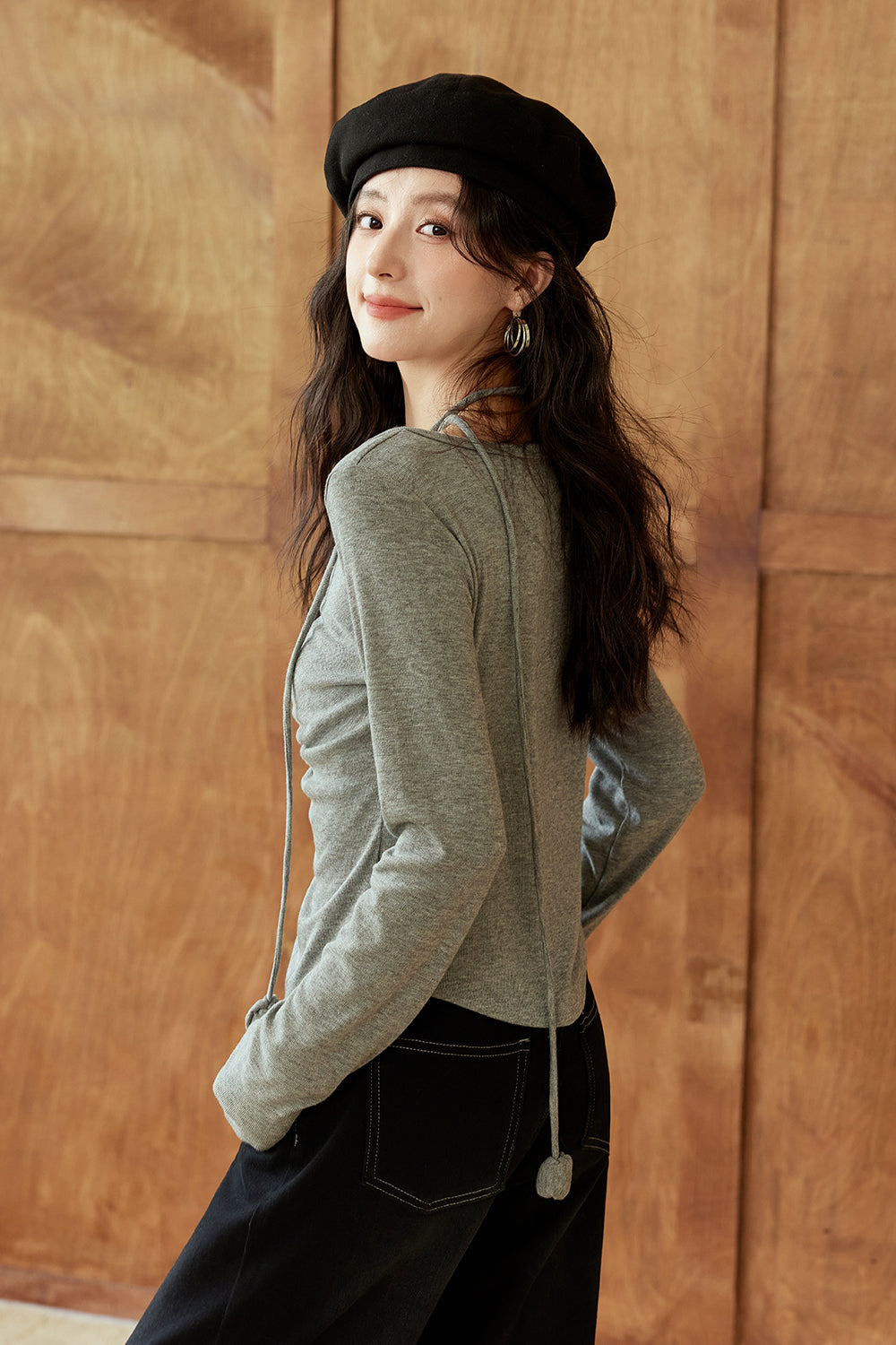 เสื้อยืดแขนยาวสำหรับผู้หญิง