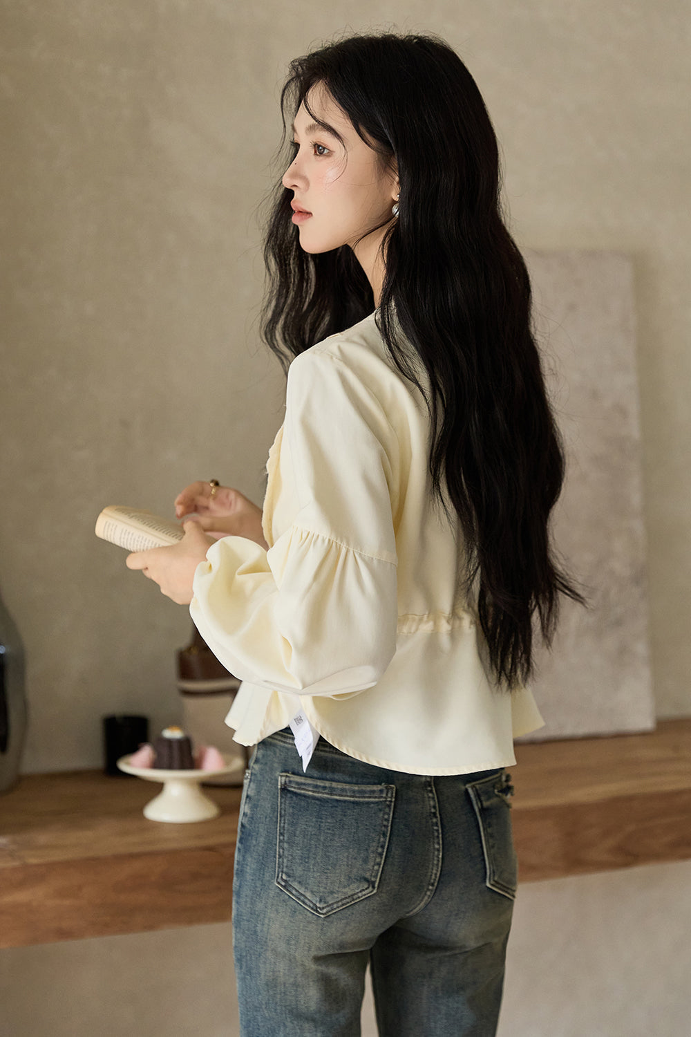 เสื้อเบลาส์สำหรับผู้หญิง