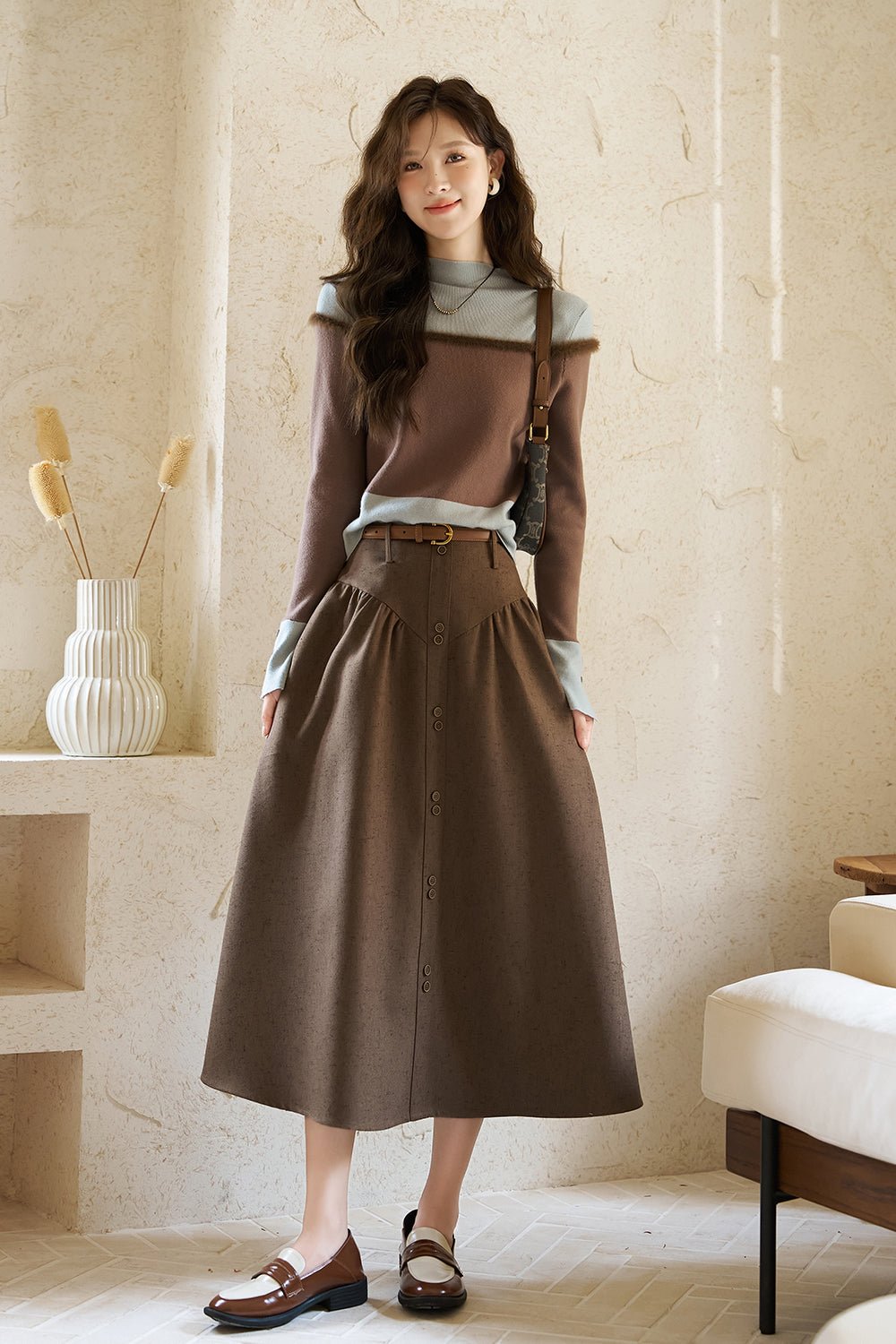 女性のためのニットシャツ