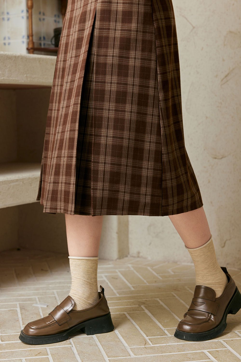 กระโปรงพลีทยาวสำหรับผู้หญิง