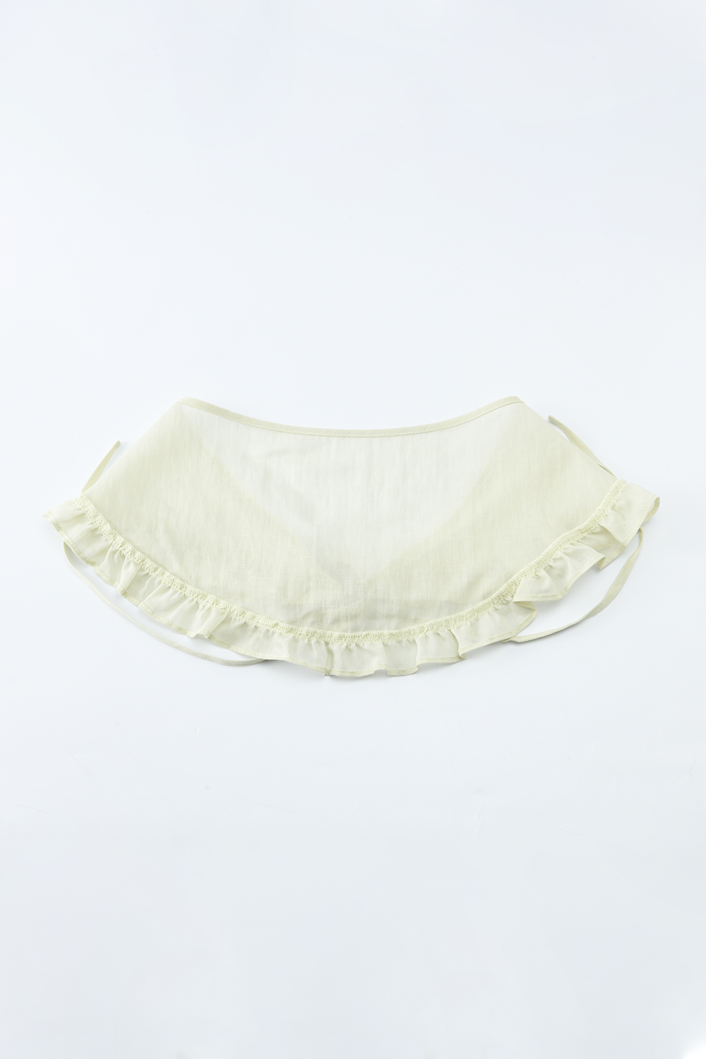 여성용 블라우스와 벨트