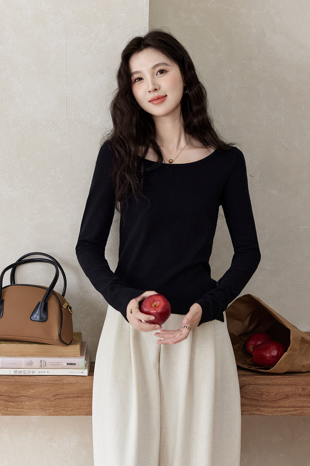 เสื้อยืดแขนยาวสำหรับผู้หญิง