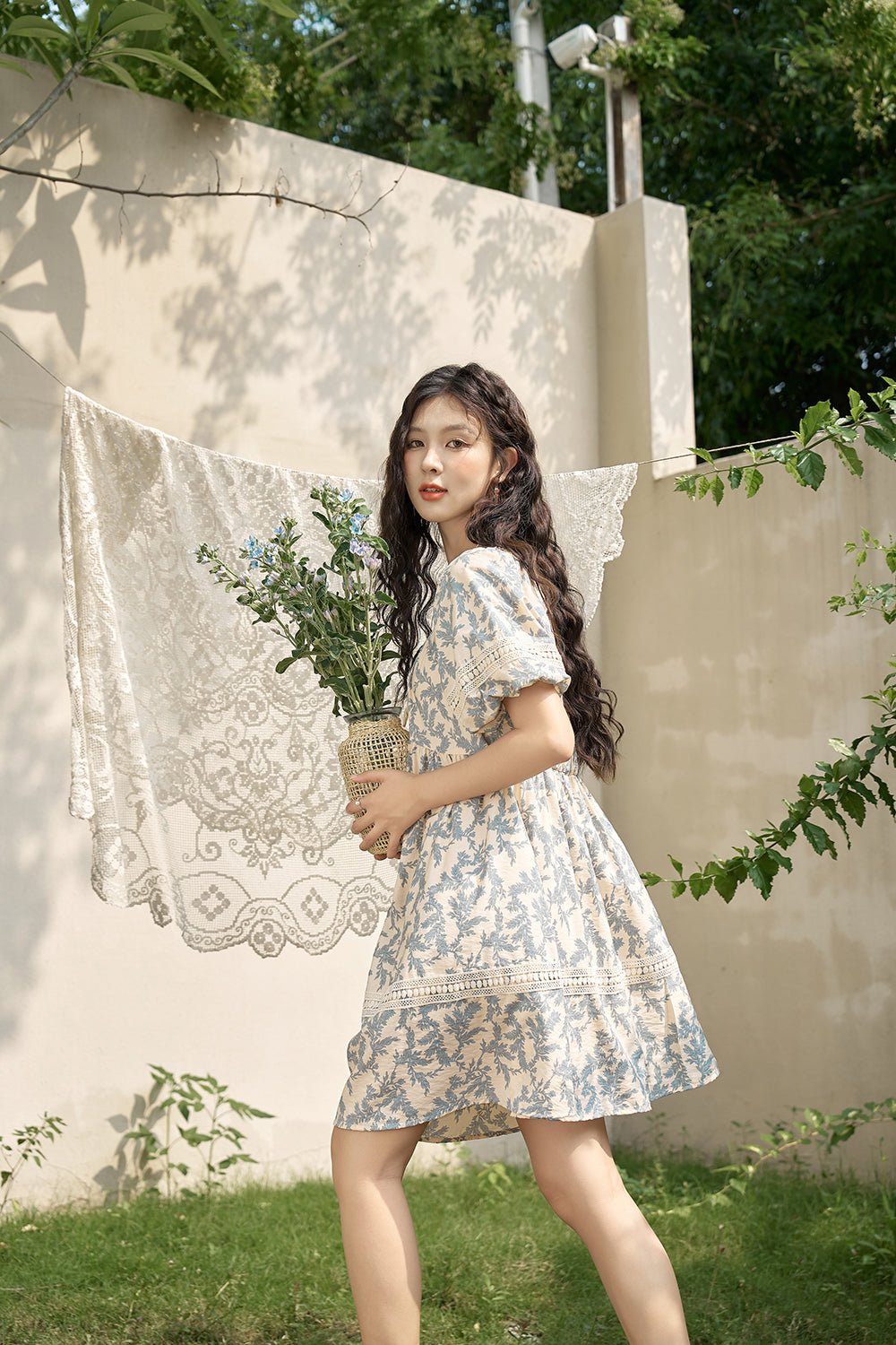 Gaun Midi Bunga Elegan untuk Wanita