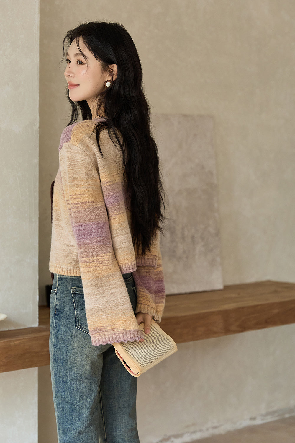 เสื้อถักสำหรับผู้หญิง