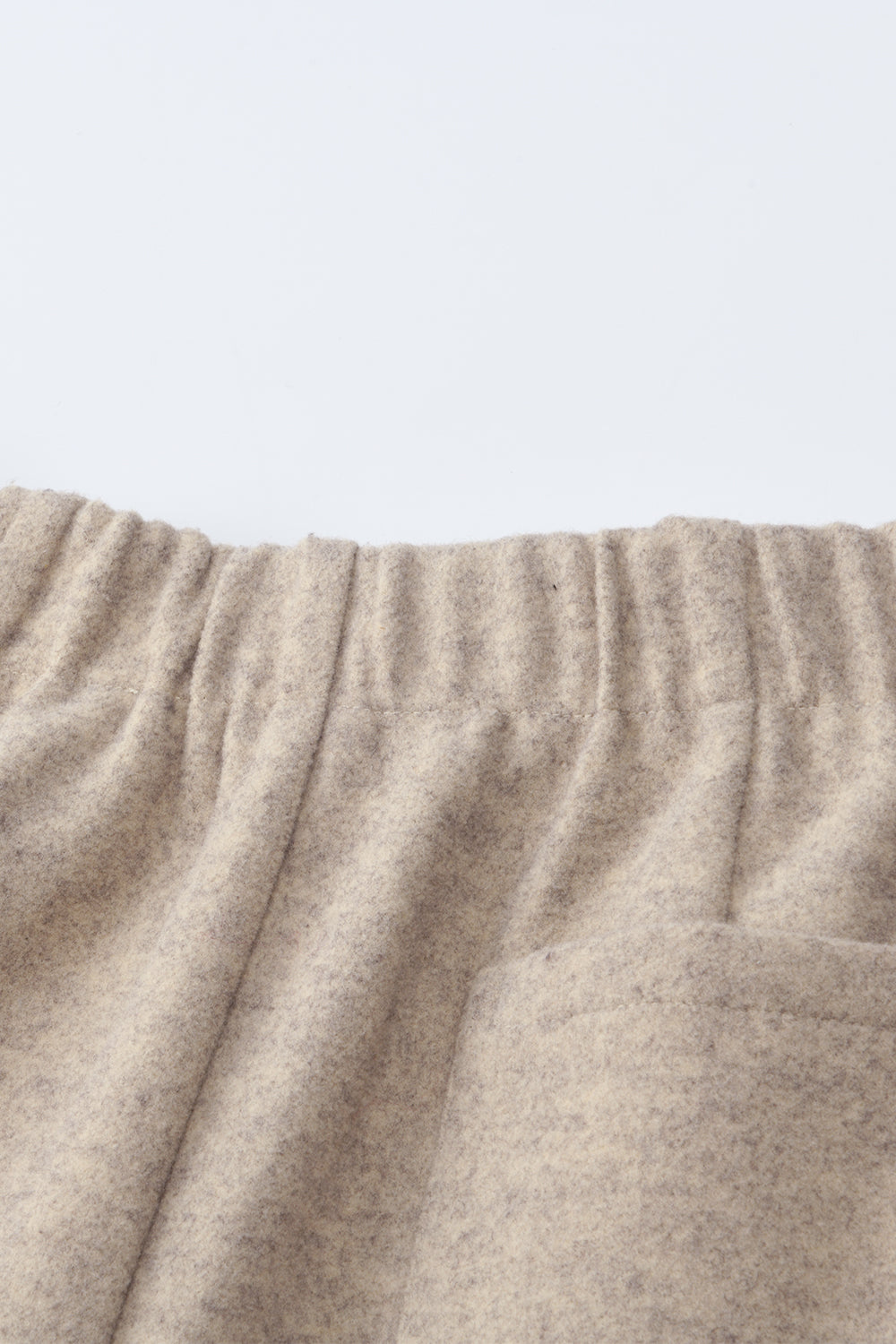 Celana Kaki Lebar untuk Wanita