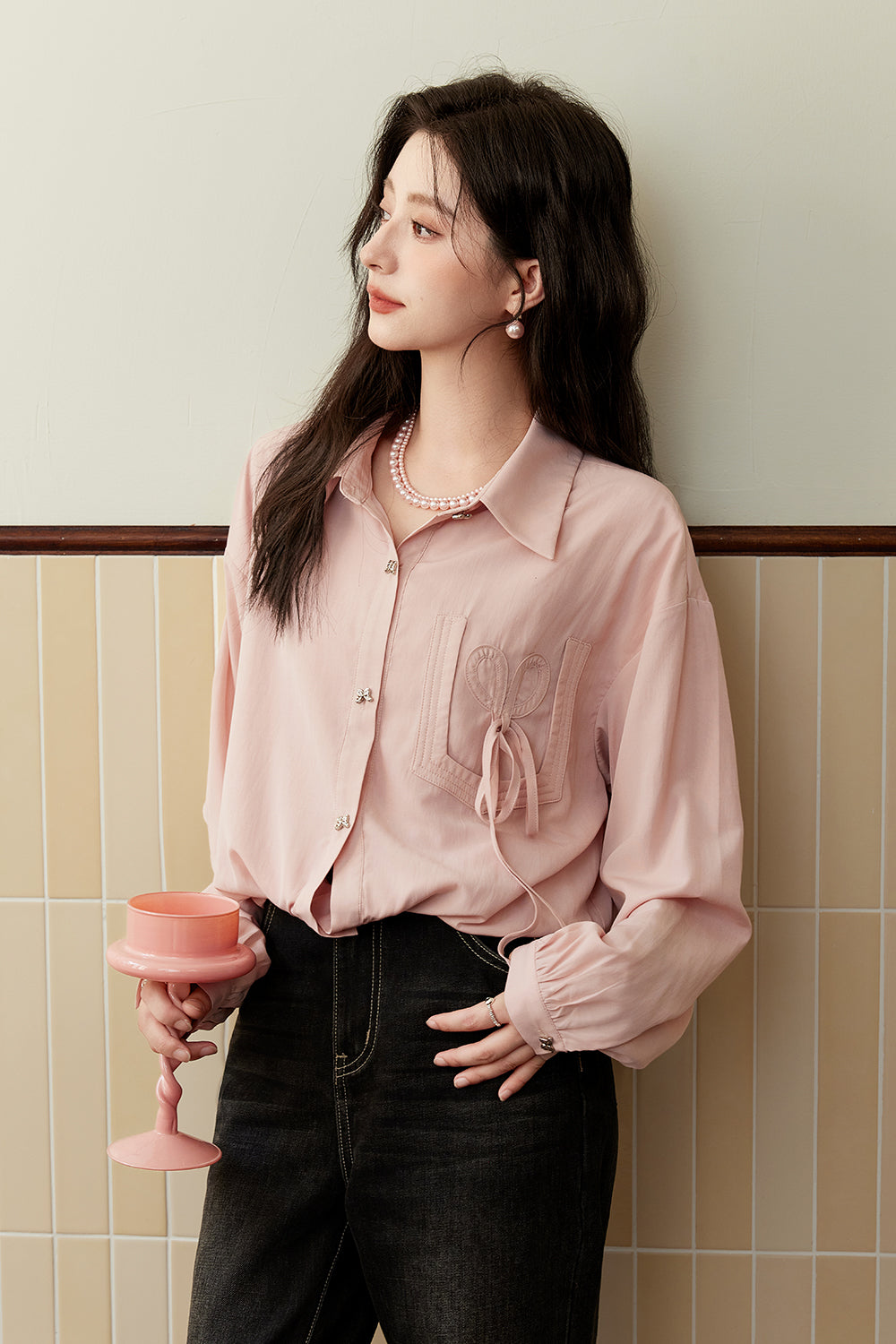 女性用シャツ