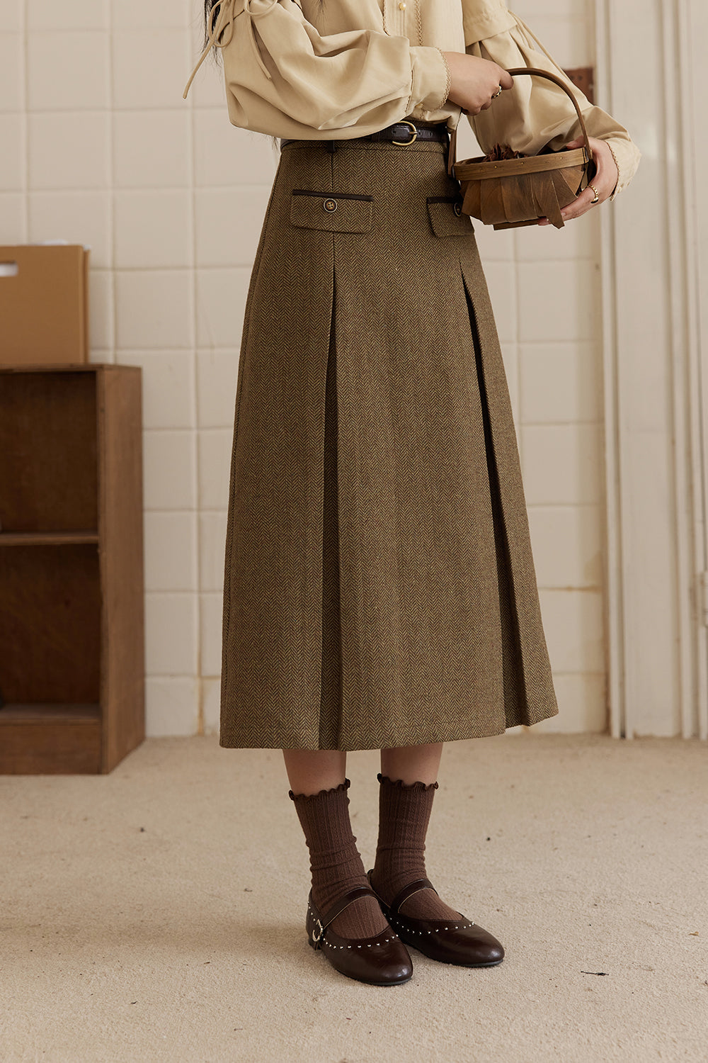 ชุดเสื้อกั๊กและกระโปรงขายแยกกัน