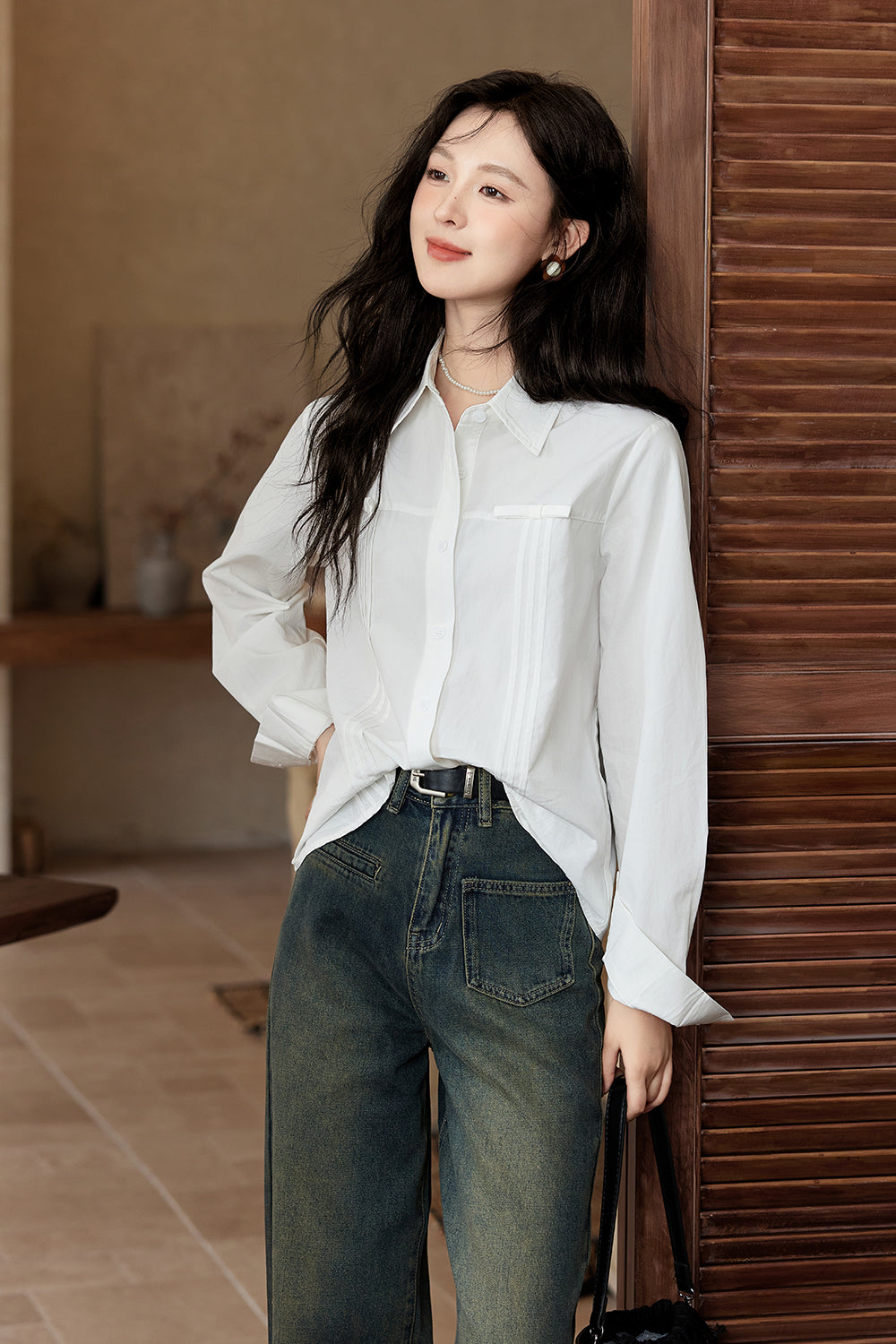 女性用シャツ