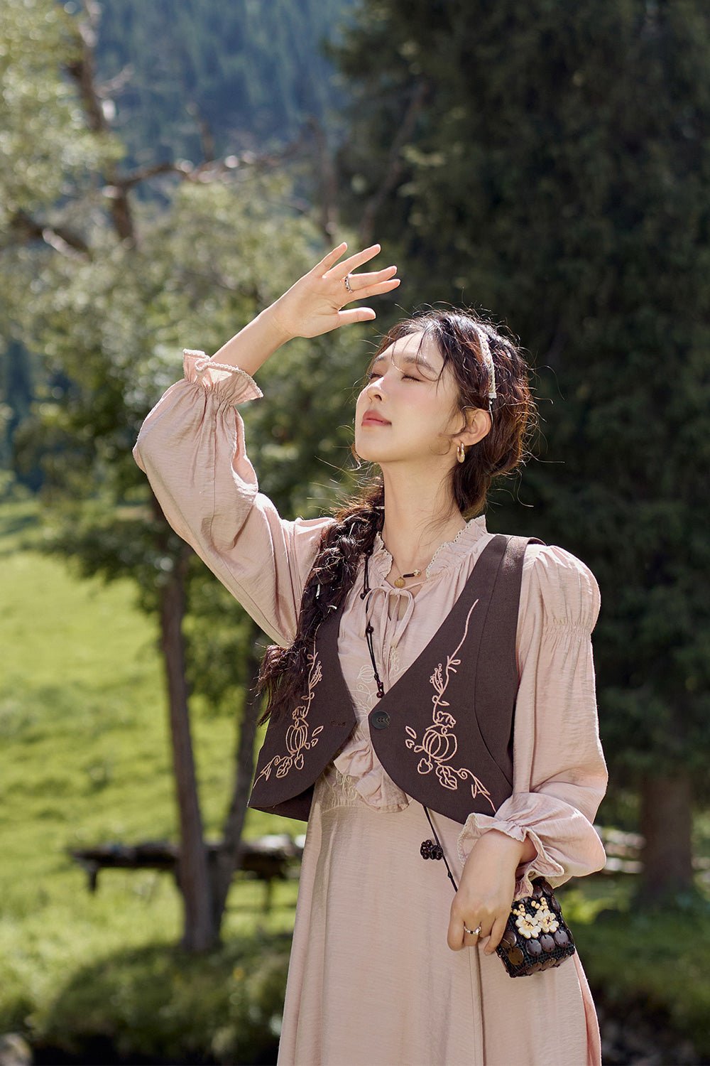 조끼와 드레스 세트는 별도 판매됩니다