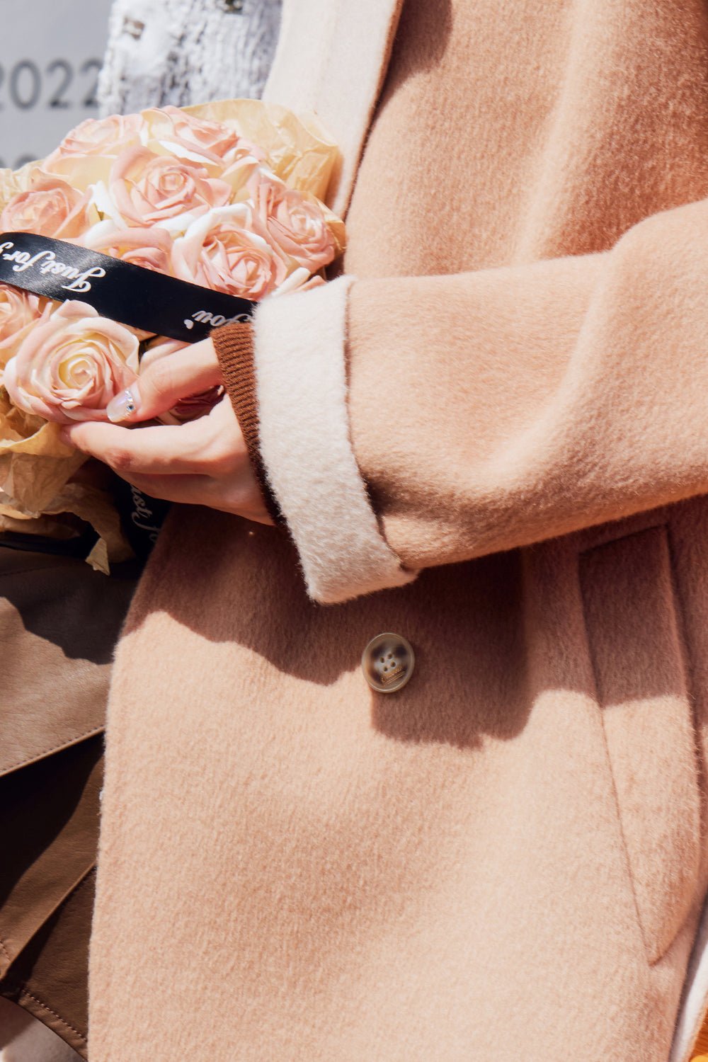 Mantel Wol untuk Wanita