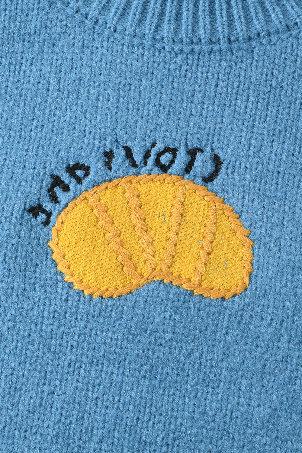 เสื้อถักสำหรับผู้หญิง