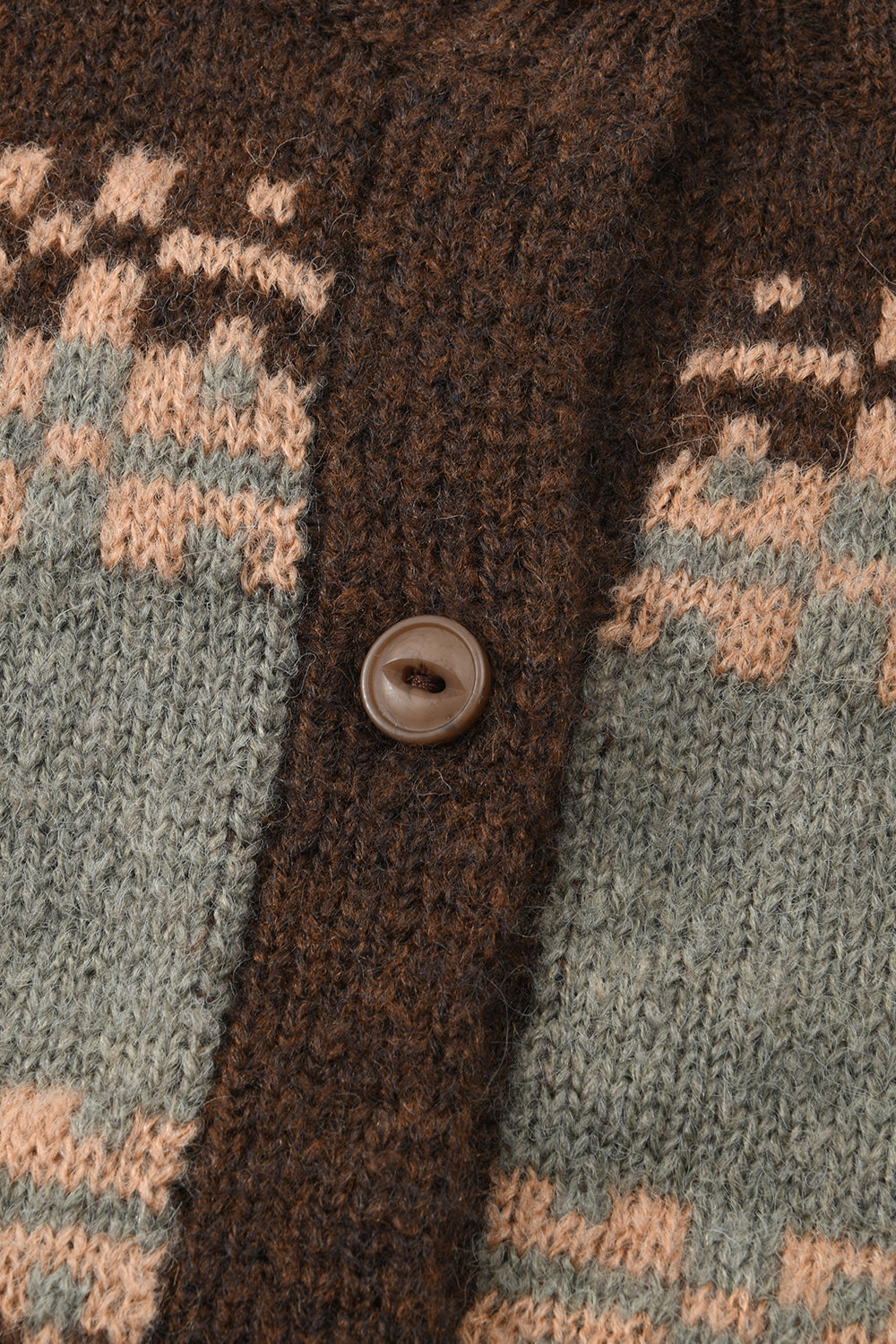 ชุดเดรสสายเดี่ยวและเสื้อโค้ท ขายแยกกัน