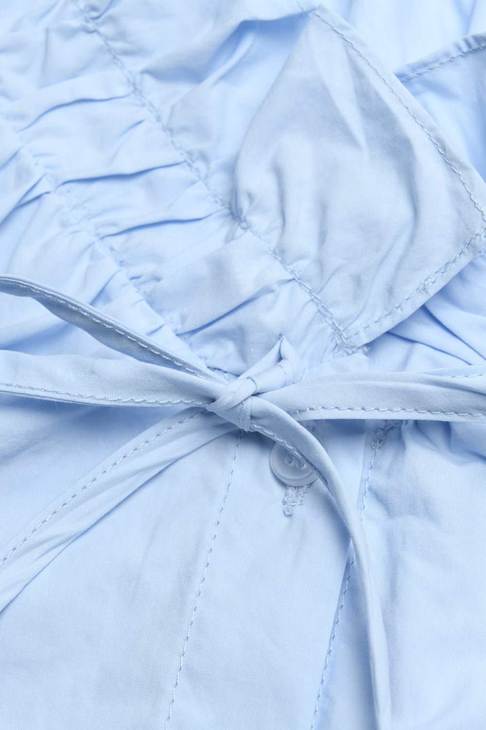 Blus Kerah Ruffled untuk Wanita