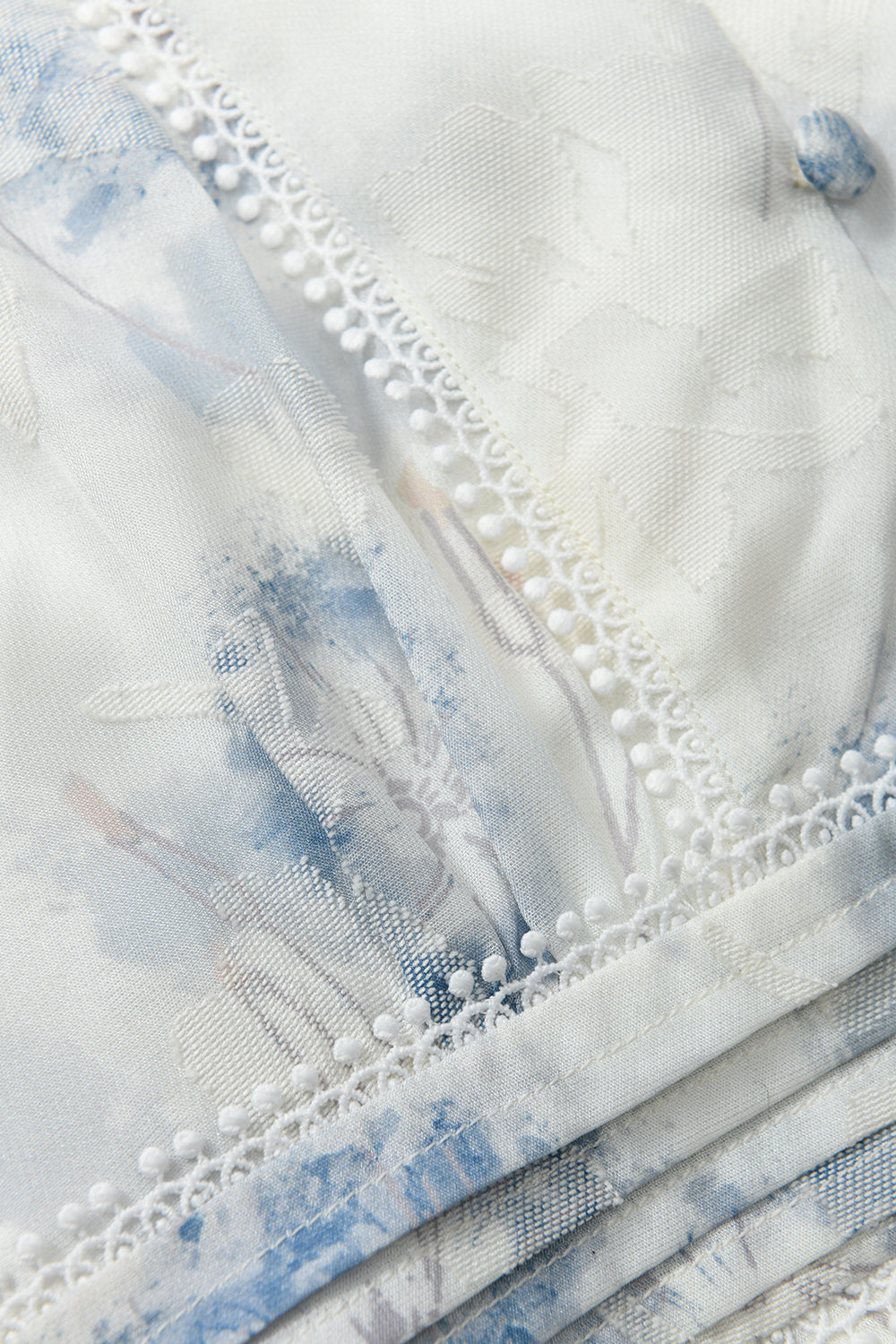 Gaun Midi untuk Wanita