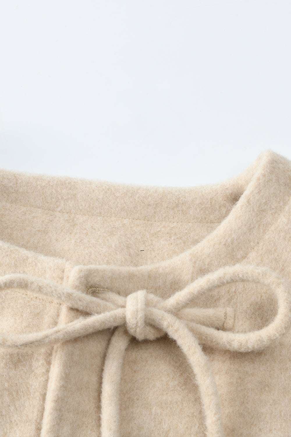 เสื้อโค้ทผ้าขนสัตว์สำหรับผู้หญิง