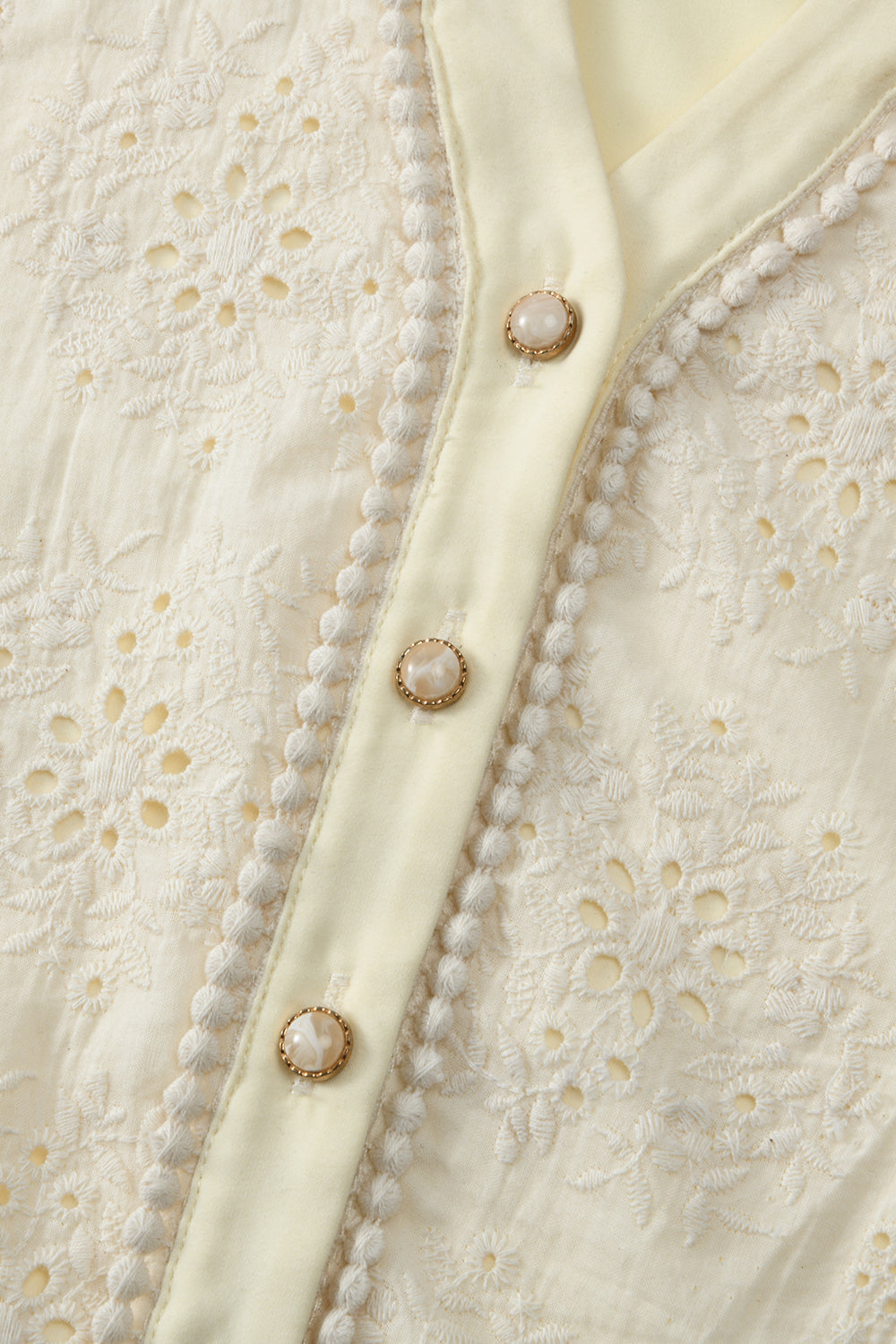 เสื้อเบลาส์สำหรับผู้หญิง