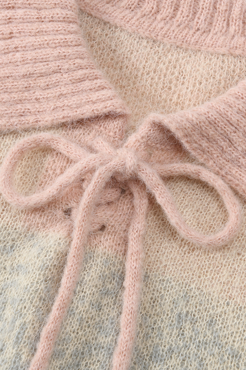 เสื้อถักสำหรับผู้หญิง